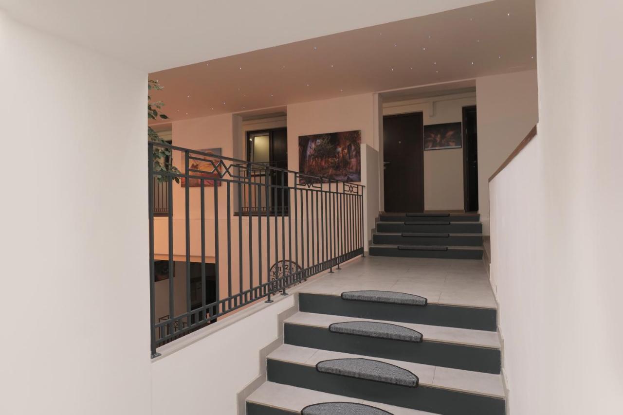 Hostel Old Town 브라티슬라바 외부 사진