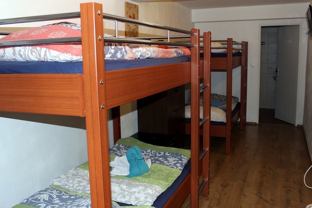 Hostel Old Town 브라티슬라바 외부 사진